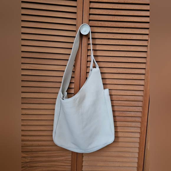 New Roots Shoulder Bag - Picture 6 of 6